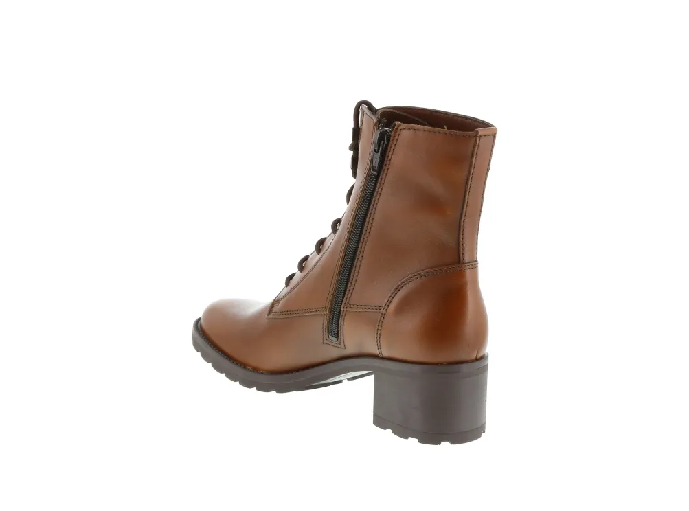 Alexia Barreca bottine cognac